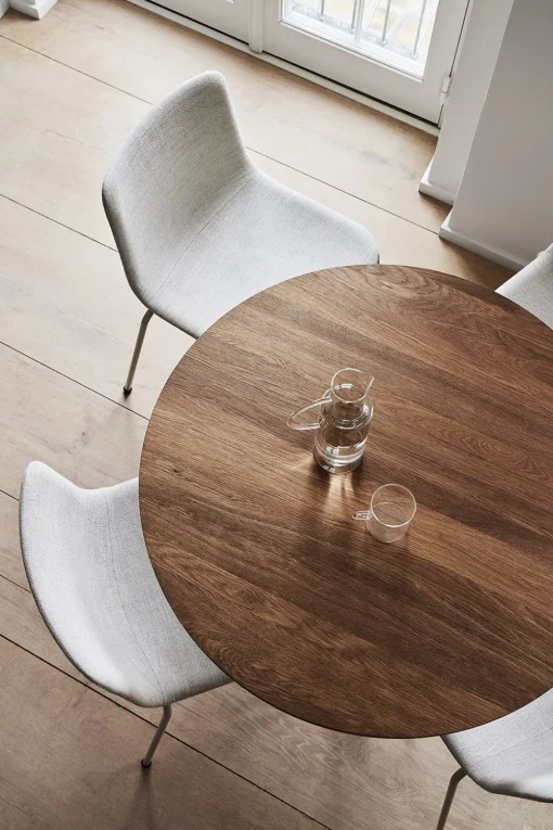 Pato Table 4685 by Welling/Ludvik