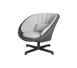 Peacock lounge swivel chair