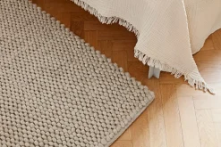 Peas Rug
