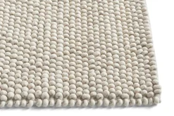 Peas Rug
