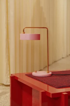 Petite Machine Table