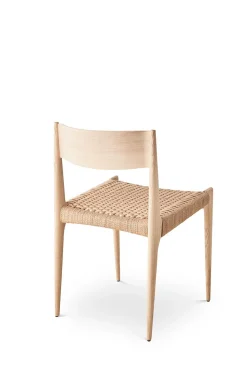 PIA CHAIR