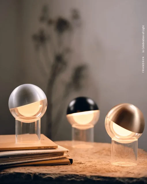 Pila Portable Table Lamp