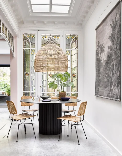 Pillar dining table