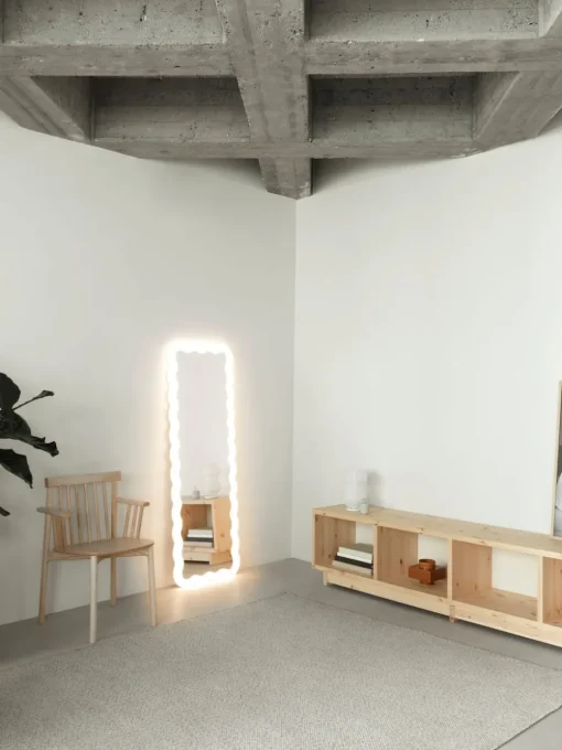 Pind Armchair