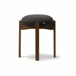Pioneer Stool 6830 / By Maria Bruun