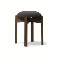 Pioneer Stool 6830 / By Maria Bruun