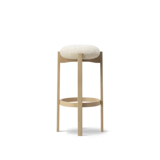 Pioneer Stool 6831 / By Maria Bruun