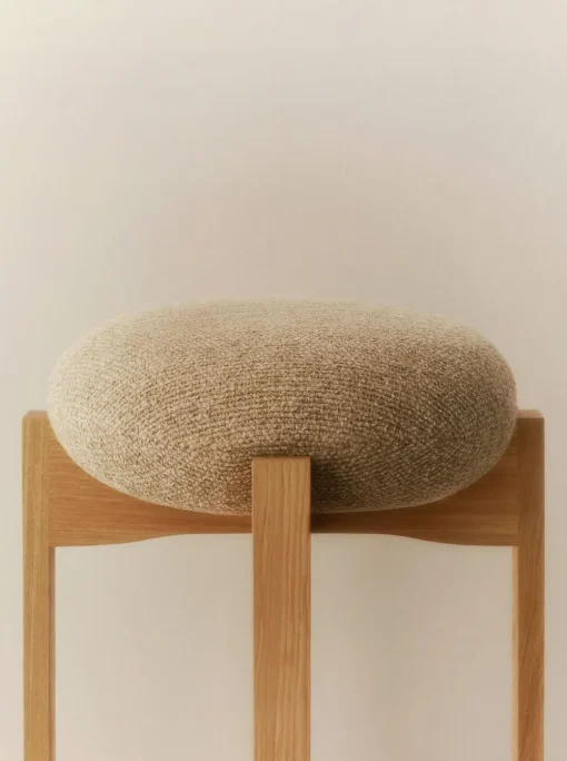 Pioneer Stool 6830 / By Maria Bruun