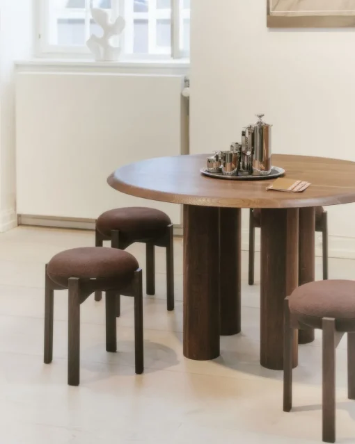 Pioneer Stool 6830 / By Maria Bruun