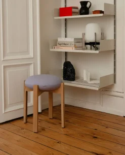 Pioneer Stool 6830 / By Maria Bruun