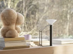 Piton Portable Lamp