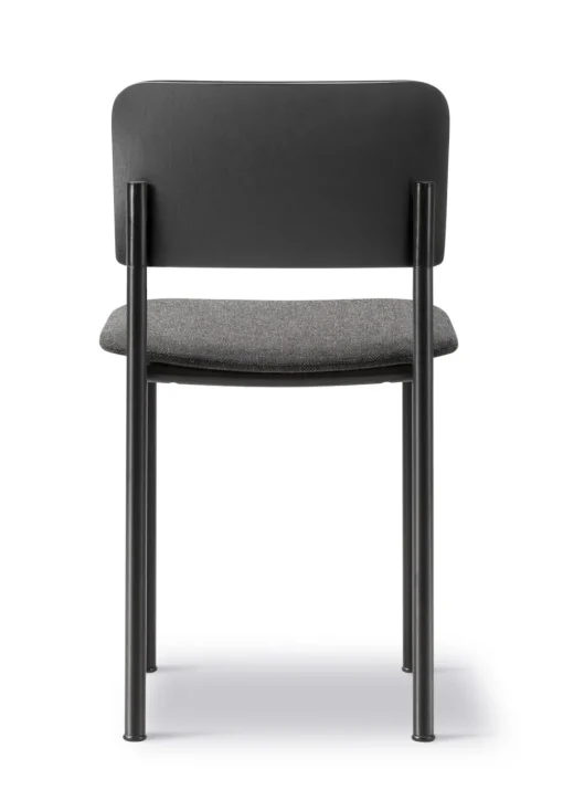Plan Chair 3413 by Edward Barber & Jay Osgerby