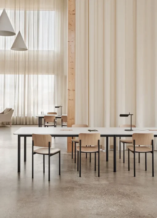 Plan Chair 3413 by Edward Barber & Jay Osgerby