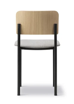 Plan Chair 3413 by Edward Barber & Jay Osgerby