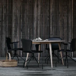 PLAYdinner round incl. 2 extension leaves