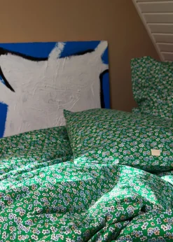 Pleasantly Linens