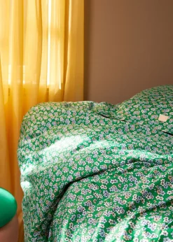 Pleasantly Linens