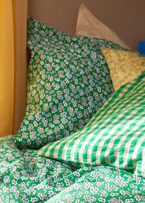 Pleasantly Linens