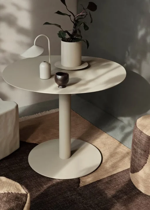 Pond Dining Table