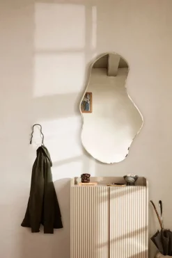 Pond Mirror - Brass edge