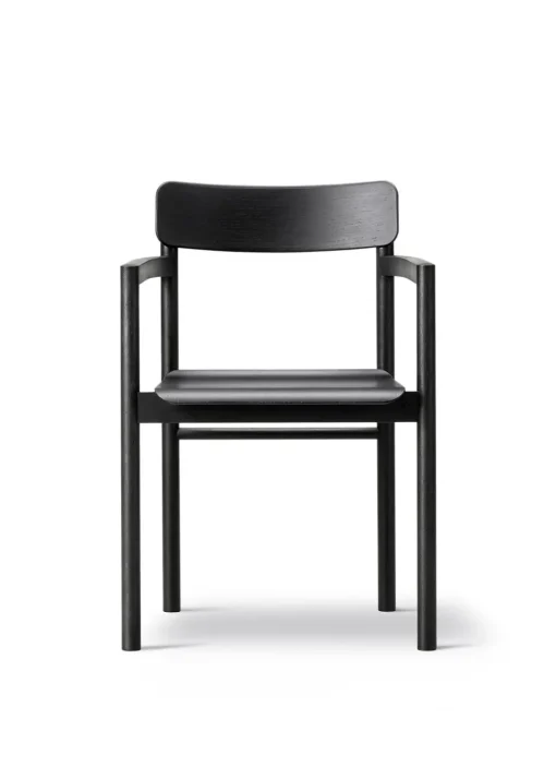 Post Chair 3445 by Cecilie Manz