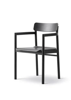 Post Chair 3445 by Cecilie Manz
