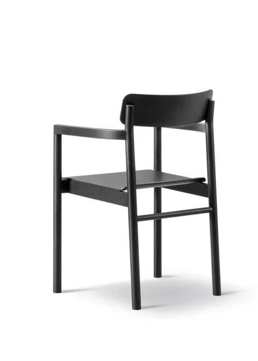Post Chair 3445 by Cecilie Manz