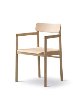 Post Chair 3445 by Cecilie Manz