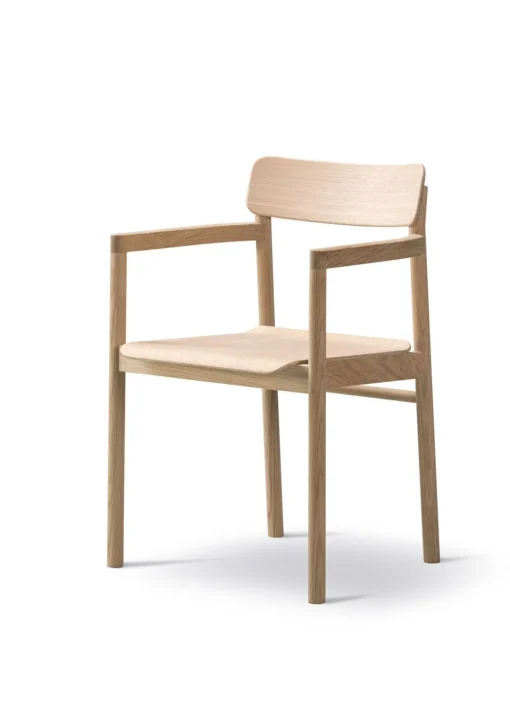 Post Chair 3445 by Cecilie Manz