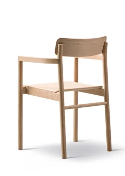 Post Chair 3445 by Cecilie Manz