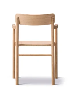 Post Chair 3445 by Cecilie Manz