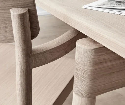 Post Chair 3445 by Cecilie Manz