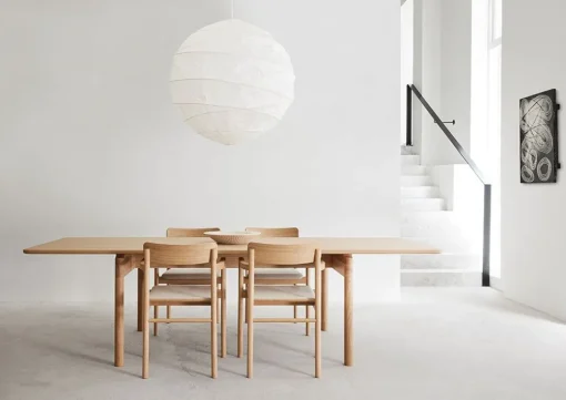 Post Table 6440 by Cecilie Manz