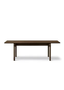 Post Table 6438 by Cecilie Manz