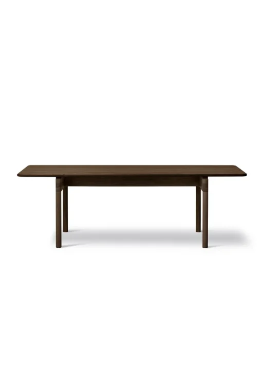 Post Table 6438 by Cecilie Manz