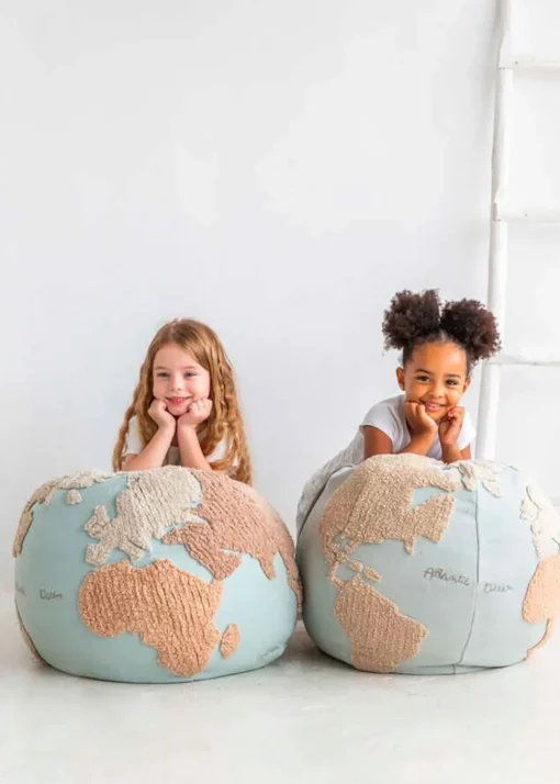 Pouf World Map