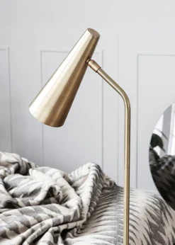 Precise Floor Lamp