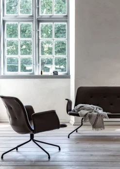 Primum Lounge Chair