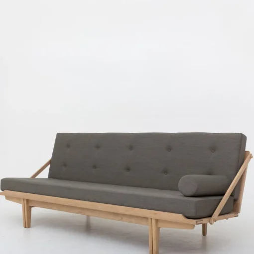 PV Daybed