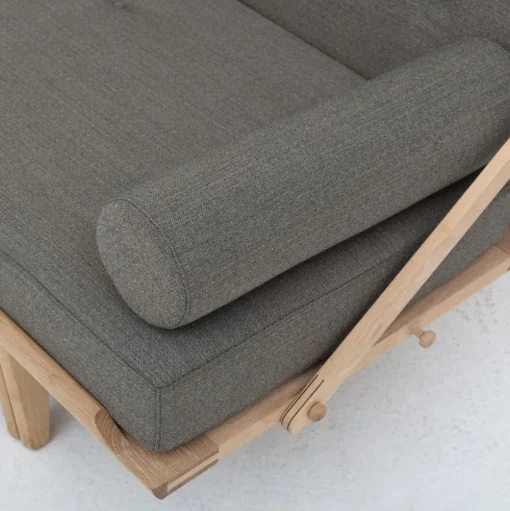 PV Daybed