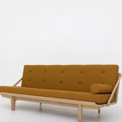 PV Daybed
