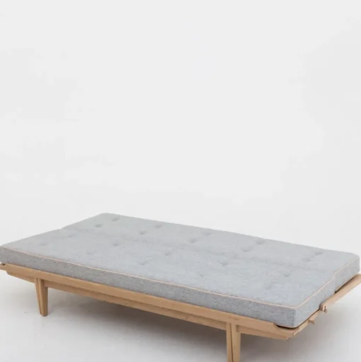 PV Daybed