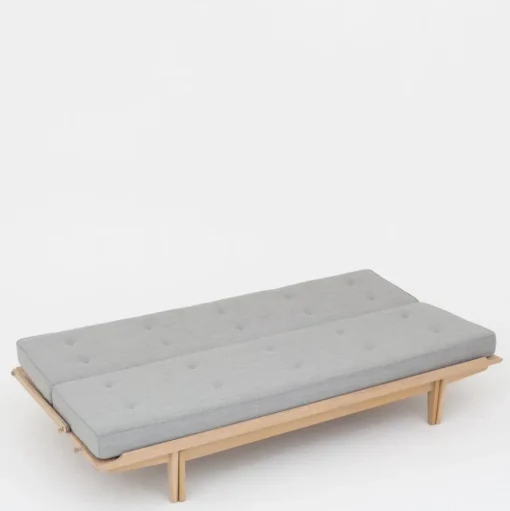 PV Daybed
