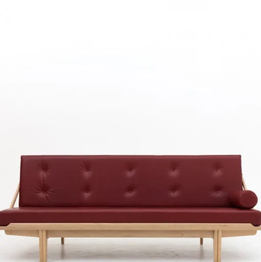 PV Daybed