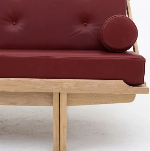 PV Daybed