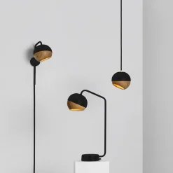 Ray Table Lamp