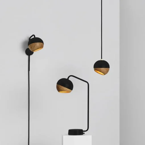 Ray Table Lamp