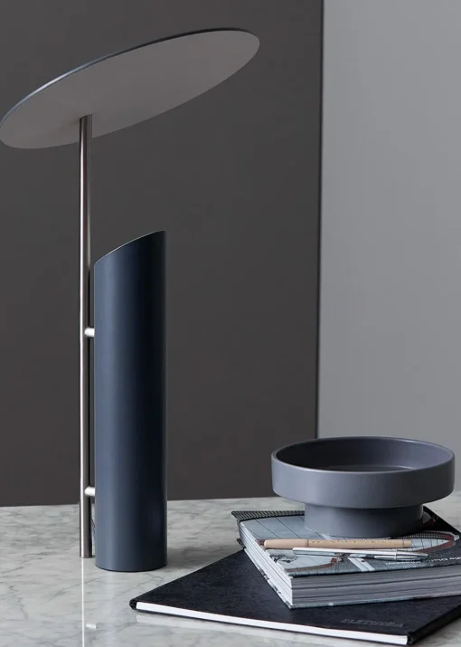 Reflect table lamp