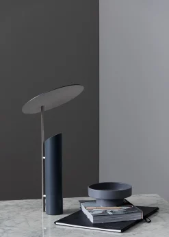 Reflect table lamp